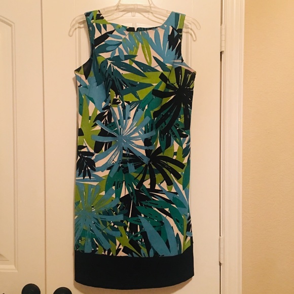 Dress Barn Dresses & Skirts - Dress Barn Sheath Dress